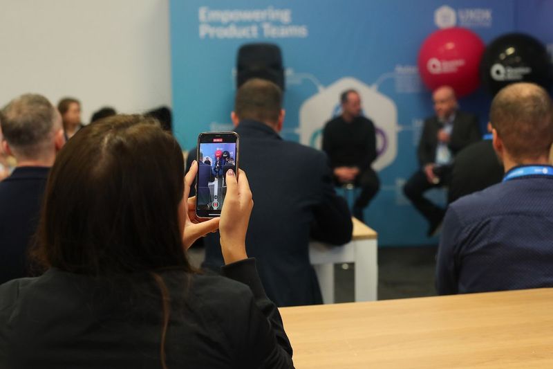 UXDX EMEA: How Customer Data Enables Product Design Teams